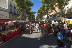 Provenzale Digne-les-Bains mercato