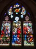 Stiftskirche von Dole - ​​Glasmalerei (© J.E)