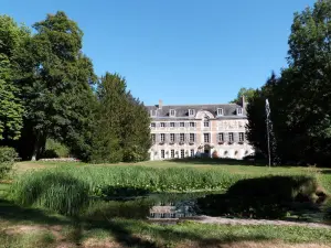 Le château dans le parc