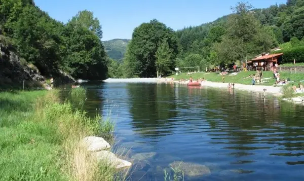 Dornas - Guida turismo, vacanze e weekend nell'Ardèche