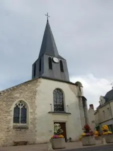 Doué-la-Fontaine - Chiesa di San Pietro