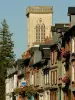 Clocher de l'église depuis la grande rue