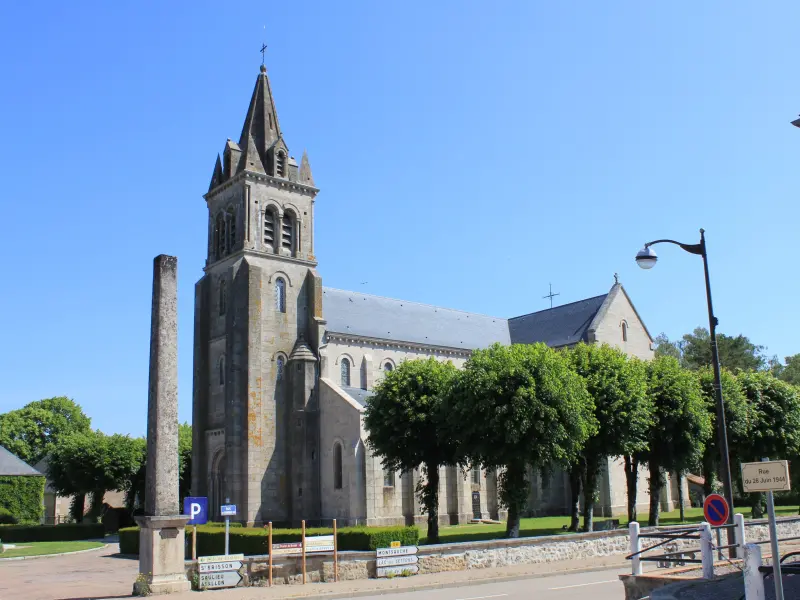 Kerk Sainte-Amélie - Monument in Dun-les-Places