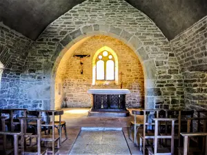 Binnen in de kapel (© J. E)