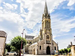 Eglise Notre-Dame-en-sa-Nativité (© J.E)