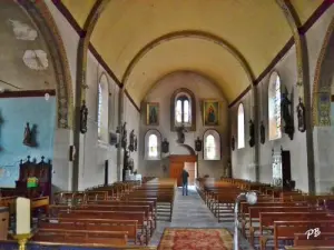 Intérieur de l'église Saint-Désir