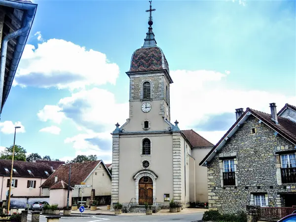 Fontenois-lès-Montbozon - Gids voor toerisme, vakantie & weekend in de Haute-Saône