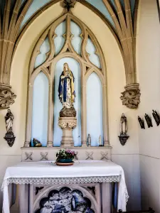 Hameau des Chavannes - Intérieur de la chapelle de l'Immaculée Conception (© J.E)