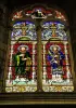 Stained glass windows of the apse of the church (© J.E)