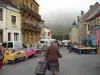 Marché du mercredi, juste avant l'arrivée du soleil