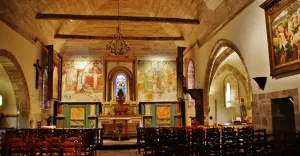 El interior de la iglesia