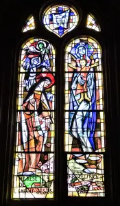 Glas-in-loodraam van Sint-Thérèse van het Kind Jezus - Kerk van Granges-sur-Vologne (© JE)