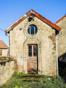 Kleine Kapelle in der Nähe des Rathauses (© J. E)