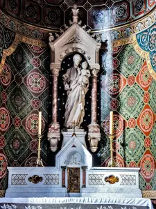 Altare di San Giuseppe nella chiesa (© J.E)