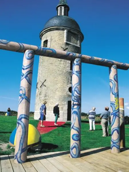 Guînes - Tourism, Holidays & Weekends