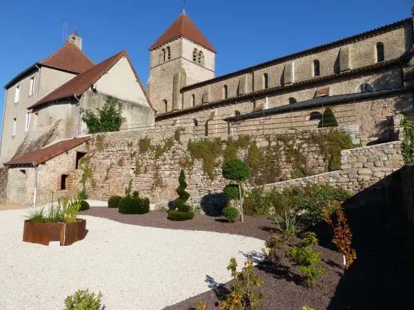 Issyl'Évêque Tourisme, Vacances & Weekend