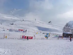 Chazelet滑雪胜地斜坡