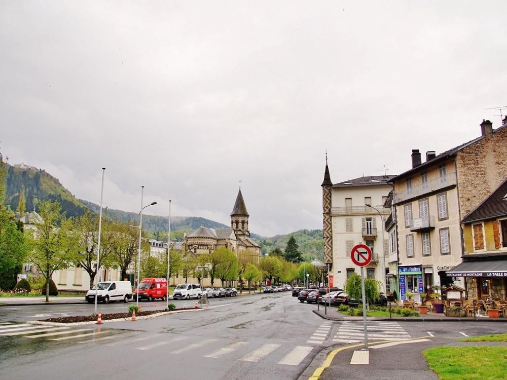 Photos La Bourboule Tourism & Holiday Guide