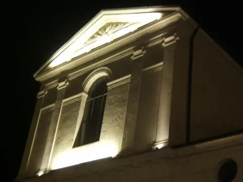 Église Saint-Vincent - Monument à La Chartre-sur-le-Loir