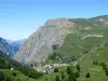 View of the Grave (below), the terraces (on the top) of the road towards Villar-d'Arêne