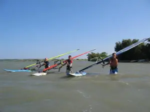 La Palme, pratique de la planche à voile