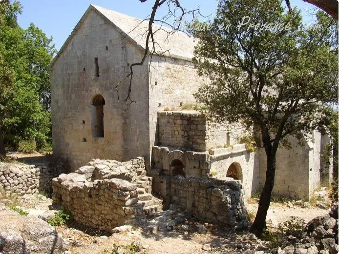 La Roque-d'Anthéron - Chapelle Sainte-Anne-de-Goiron