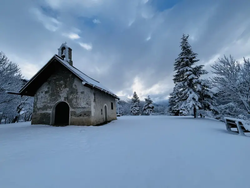 Chapel Saint-Barthélemy - Monument in La Salle-les-Alpes