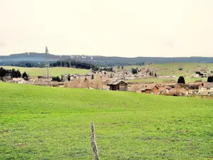 Labergement-Sainte-Marie, von der Straße Malpas aus gesehen (© Jean Espirat)