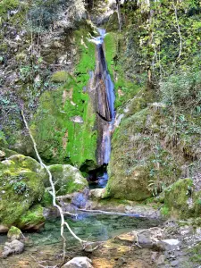 Cachoeira de Rognon, em baixo nível de água (© J.E)