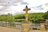 Cross the River Dordogne