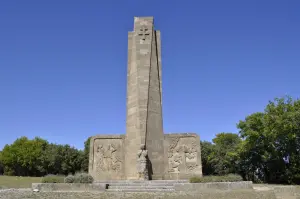 Monumento a los héroes y mártires de la Resistencia