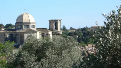Lambesc - Tourism, Holidays & Weekends