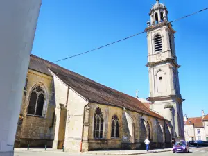 Church of St. Martin (© Jean Espirat)