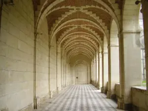 El claustro de la abadía de san martín.