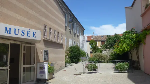 Museum von Laragne - Freizeitstätte in Laragne-Montéglin