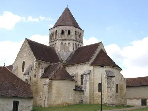 Laroche-Saint-Cydroine - Führer für Tourismus, Urlaub & Wochenende in der Yonne