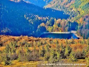 Lac du Ballon, gezien vanaf de top van de Grand Ballon (© Jean Espirat)