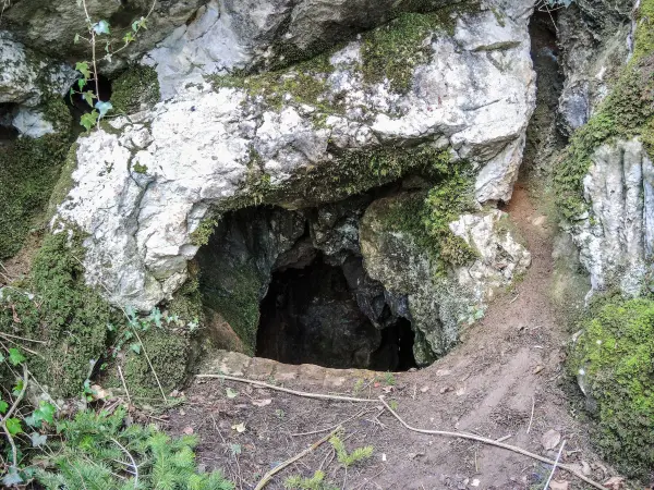 Grotte du Hohlenstein - Lieu de loisirs à Lauw