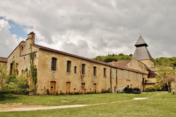 Le Buisson-de-Cadouin - Tourism, holidays & weekends guide in the Dordogne