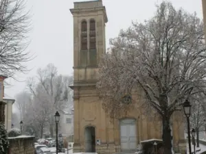 Église Saint-Wandrille sous la neige (© Ville du Pecq)