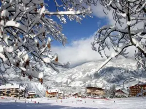Le Sauze in de winter, skigebied van de Zuidelijke Alpen