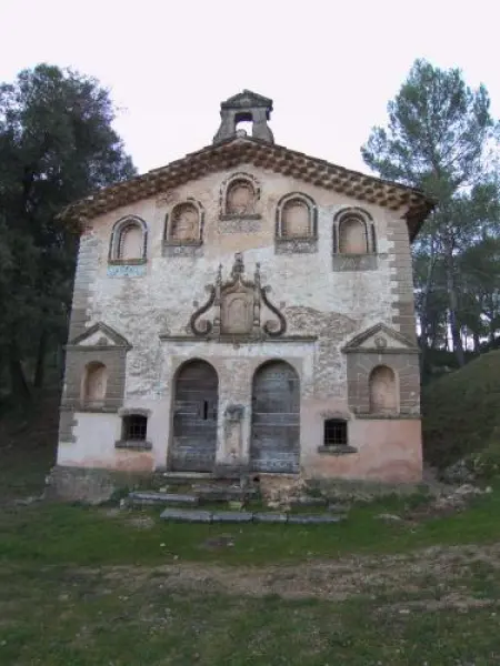 Kapel Notre-Dame-de-Pitié - Monument in Le Val