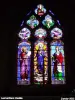 Notre Dame教会污迹玻璃窗