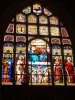 滨海奥洛讷 - 圣母院教堂的彩色玻璃窗