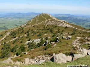 Noordelijke top van de Mont Mézenc (© JE)