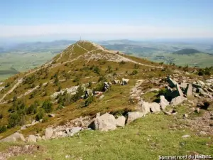 Noordelijke top van de Mont Mézenc (© JE)