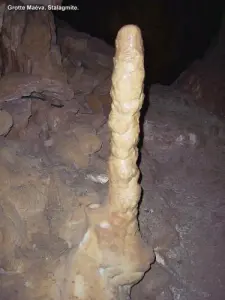 Grotte Maeva - Grande stalagmite