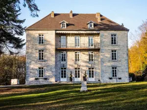 Château de Céry (© J.E)