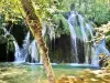 Großer Tuffstein-Wasserfall (© JE)