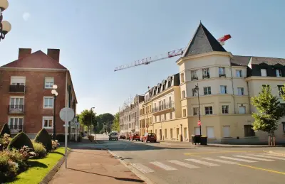 https://www.france-voyage.com/visuals/communes/lievin-24258-8_w400.webp